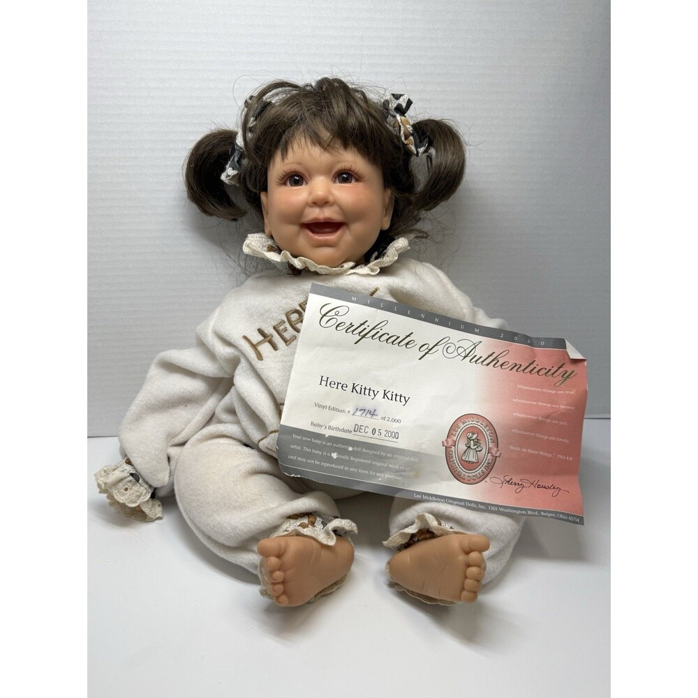 Lee Middleton HERE KITTY KITTY Number Signed Sherry Housley Doll With COA Rare